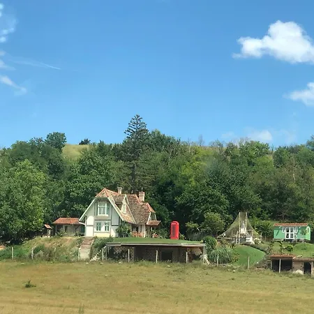 度假居 Lulla Cottage Lulla